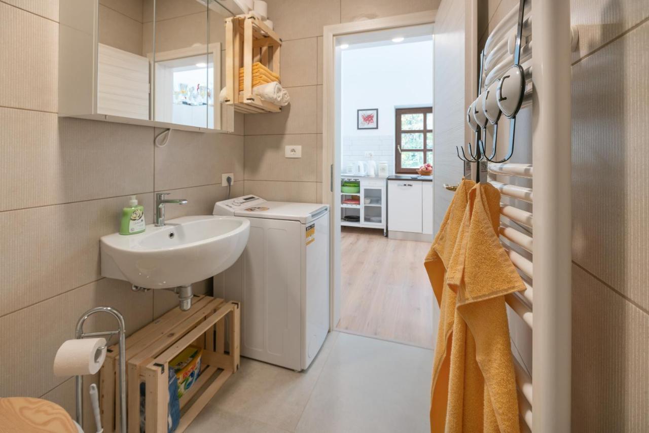 Apartment Zynga - Stud Farm Sentvid Pri Sticni المظهر الخارجي الصورة